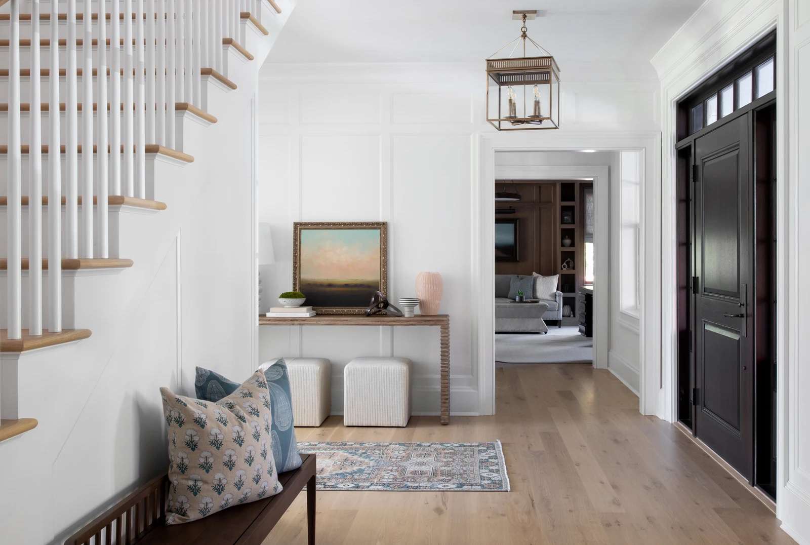 Designers Agree These 8 Entryway Ought to-Haves Make a Lasting Impression